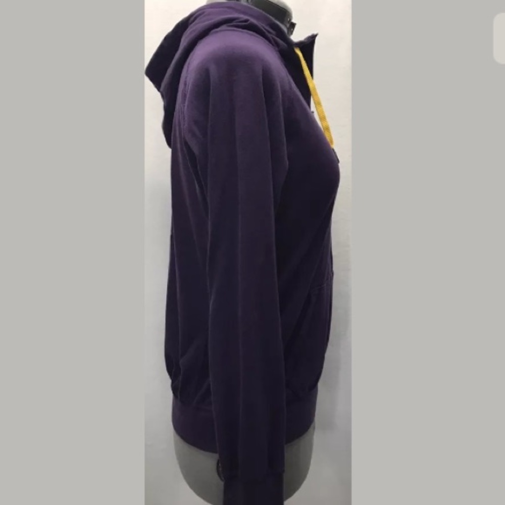 Sold Nike Drifit 1/4 Zip Livestrong - Picture 3 of 6